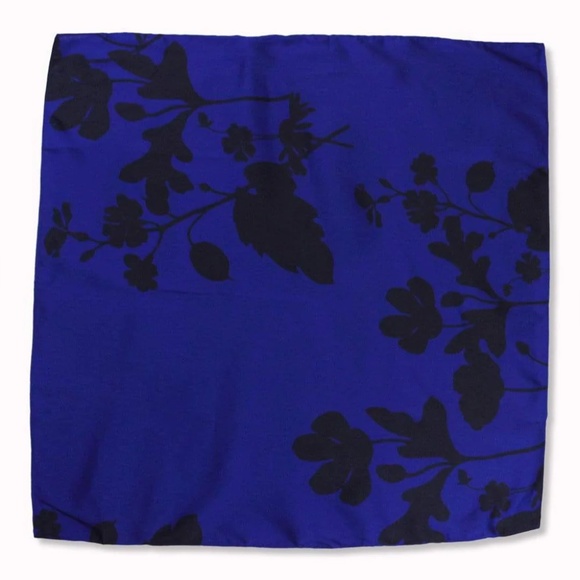 DANCING UNDER THE MOON SILK SCARF - Picture 2 of 2